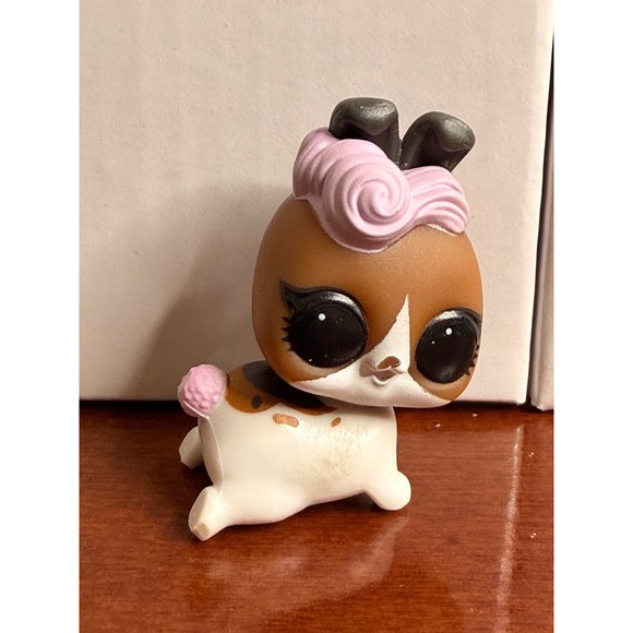 L.O.L. Surprise! Other - LOL Surprise Lil Pet Hop Hop Bunny Rabbit Brown White Pink Hair Figure Toy